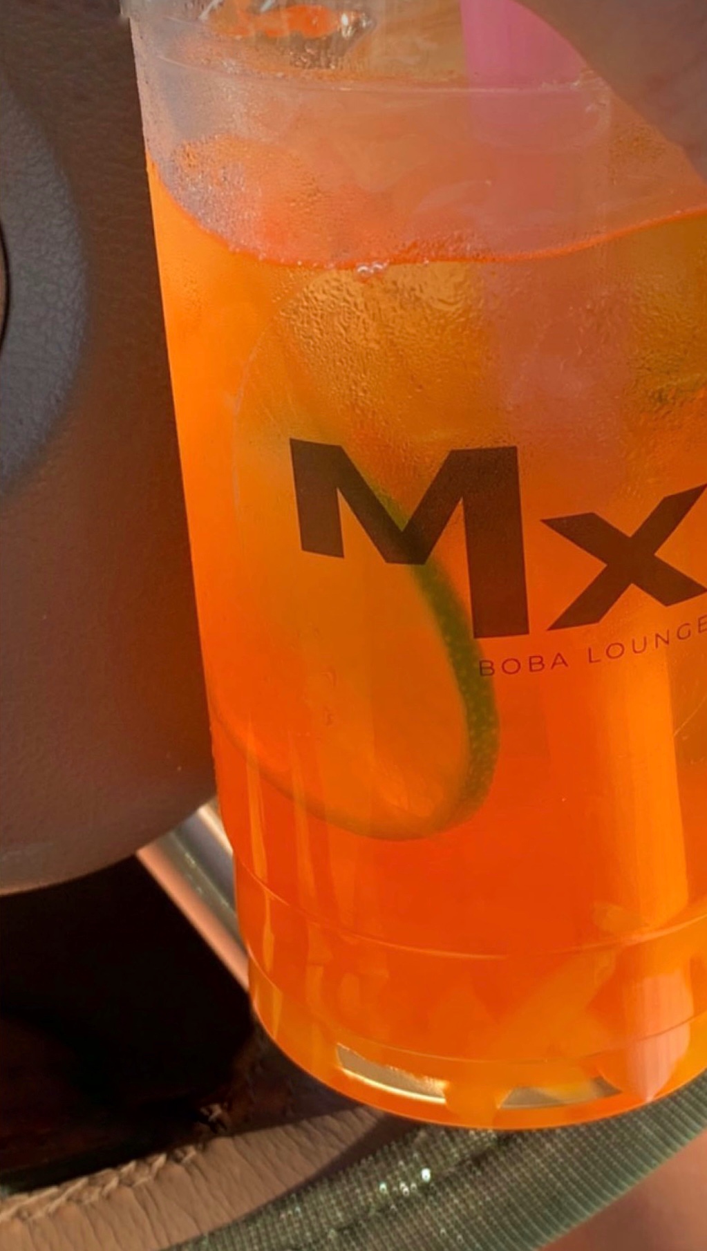 ORANGE + LYCHEE FRESH TEA